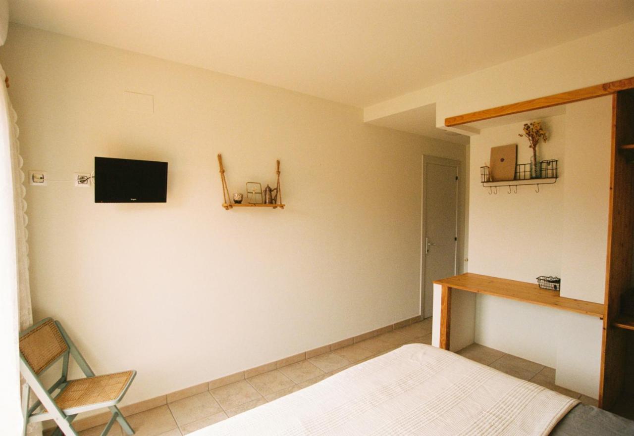 Hostal De L'Aigua Sant Llorenc de la Muga المظهر الخارجي الصورة